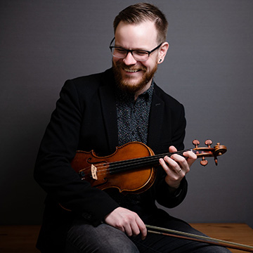 Arlan Vriens, Violin